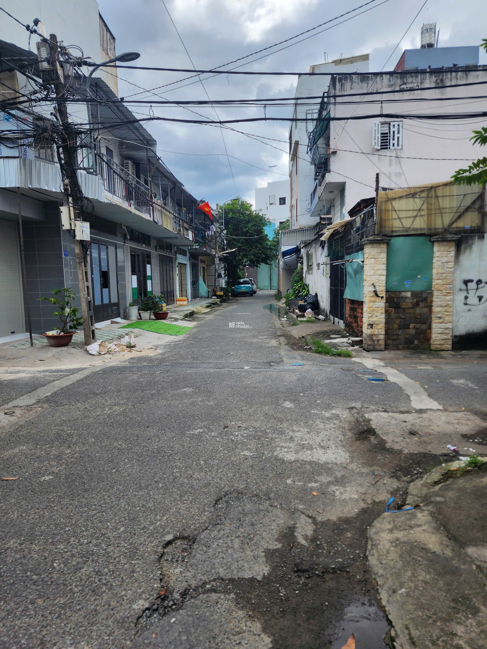 NHÀ 1/ ĐƯỜNG TRƯỜNG CHINH, NGAY KHU BÀN CỜ, CHỢ NHÀ THỜ LẠC QUANG