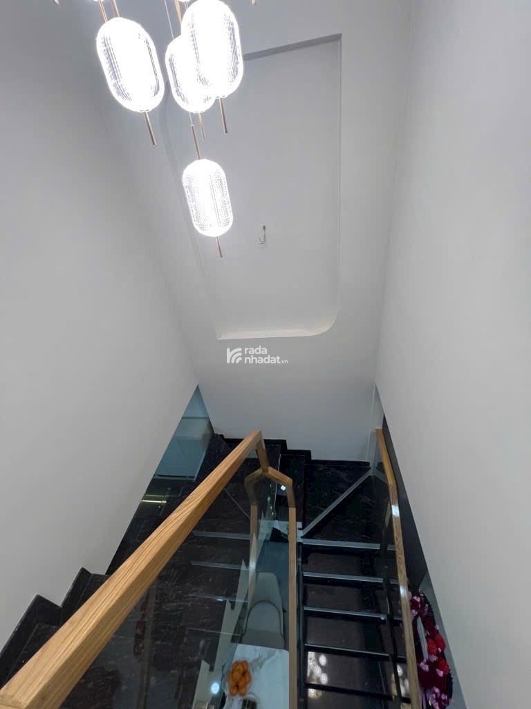 mặt tiền chợ Tân Quy cách Lotte 1km; 61m2; 3PN; không quy hoạch vào ở ngay