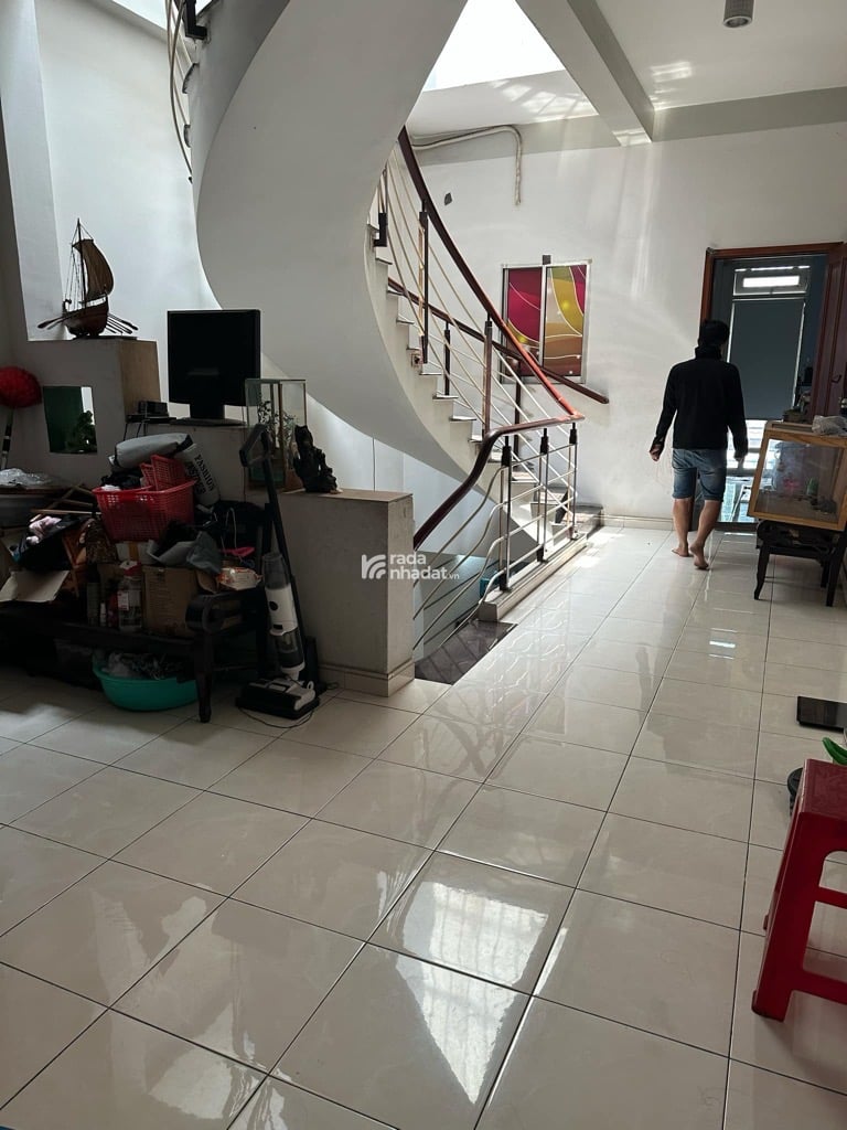 BÁN NHÀ ĐƯỜNG SỐ 18 105M2 7.9 TỶ HẺM XE HƠI THÔNG BTCT 4PN BÌNH TÂN