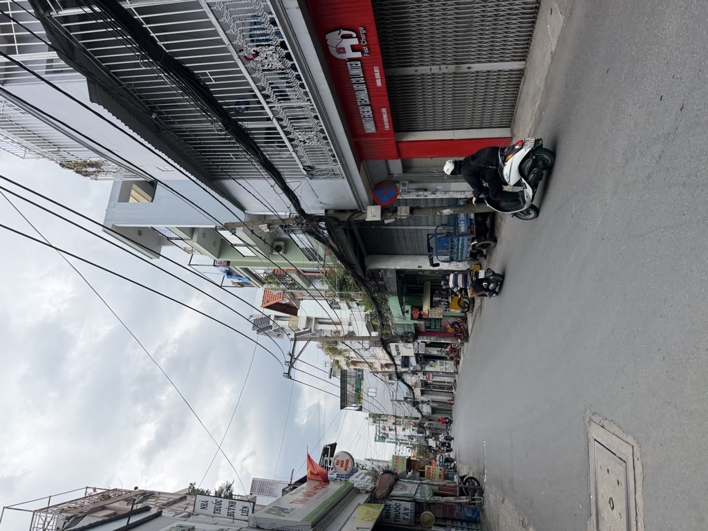  SIU VIP - HẺM XE HƠI THÔNG - Ô TÔ ĐẾN NHÀ - 4 TẦNG BTCT - NGAY TÂN BÌNH - LẠC LONG QUÂN -