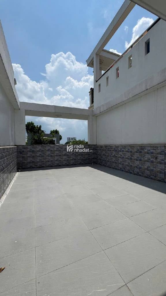 NHÀ 4 TẦNG MỚI ĐẸP - 71M2 - 4PN - GẦN DU LỊCH ĐẦM SEN - NHỈNH 10 TỶ 