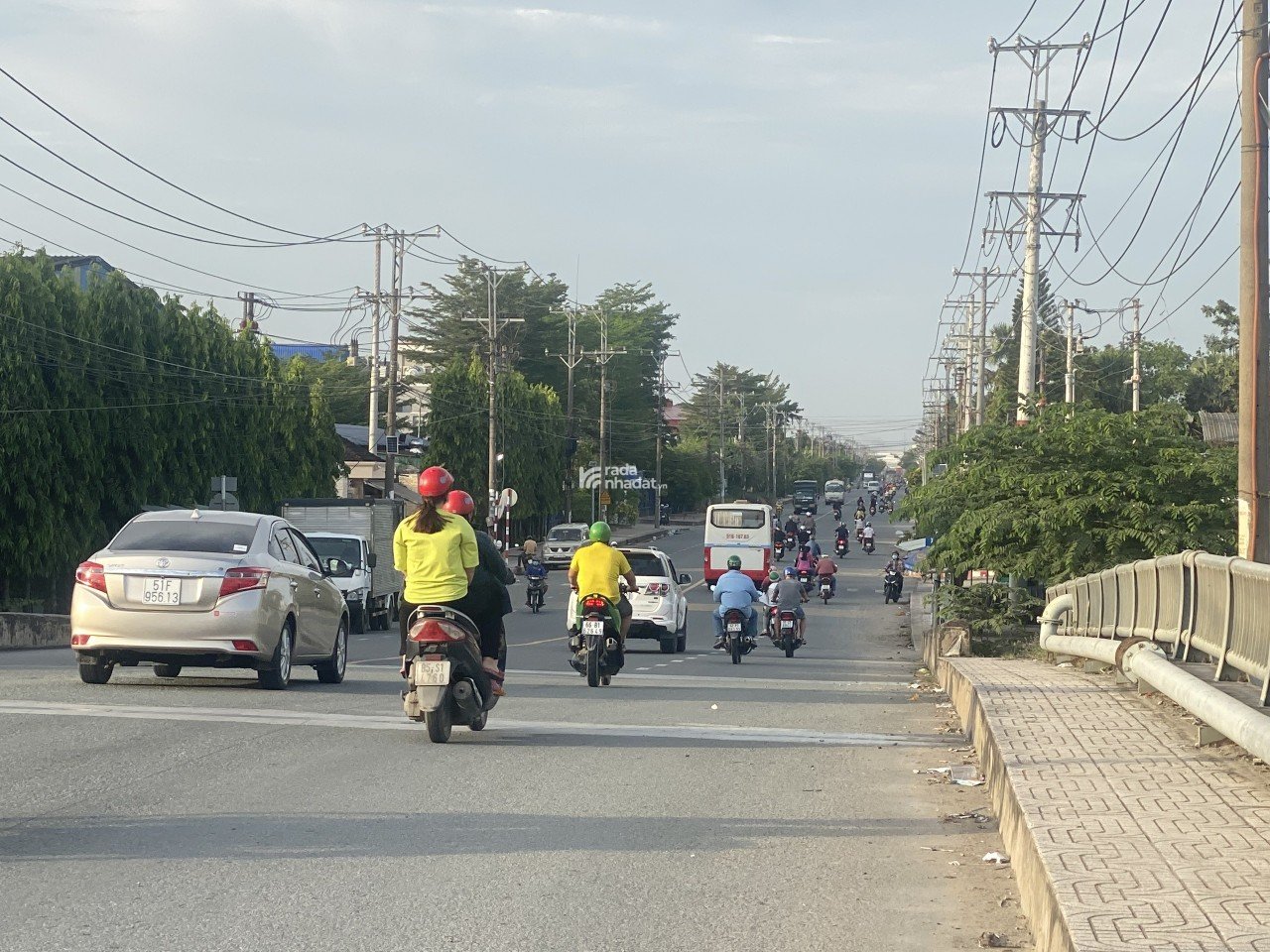 Đầu tư xây trọ diện tích 5x25m với 16 phòng, thu nhập 22 triệu/ tháng, cách khu Tên Lửa 20p