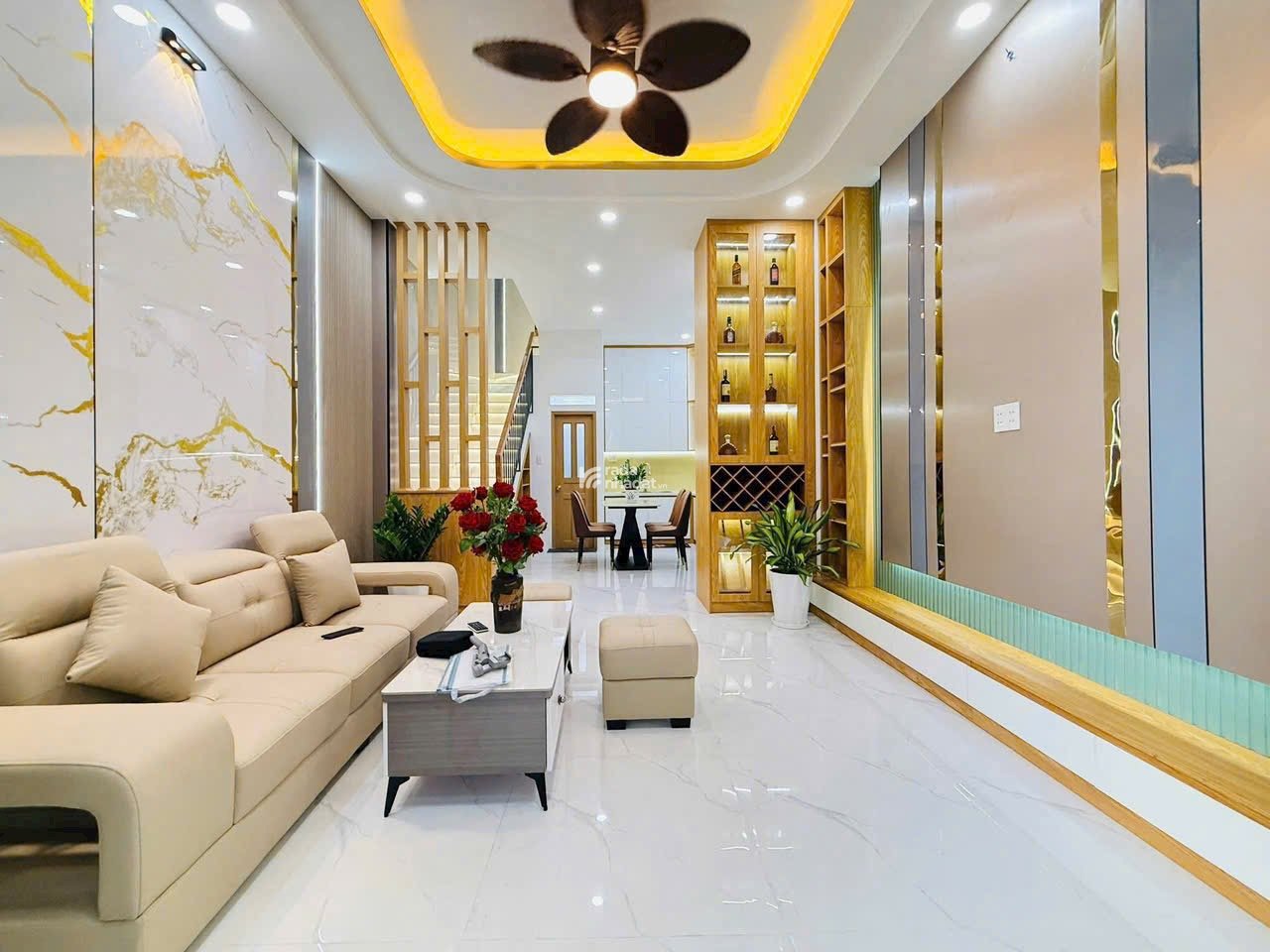 Thanh lý nhà ngộp diện tích 36,5m2 giá 4tỷ8 đường Chu Văn An phường 12 quận Bình Thạnh 