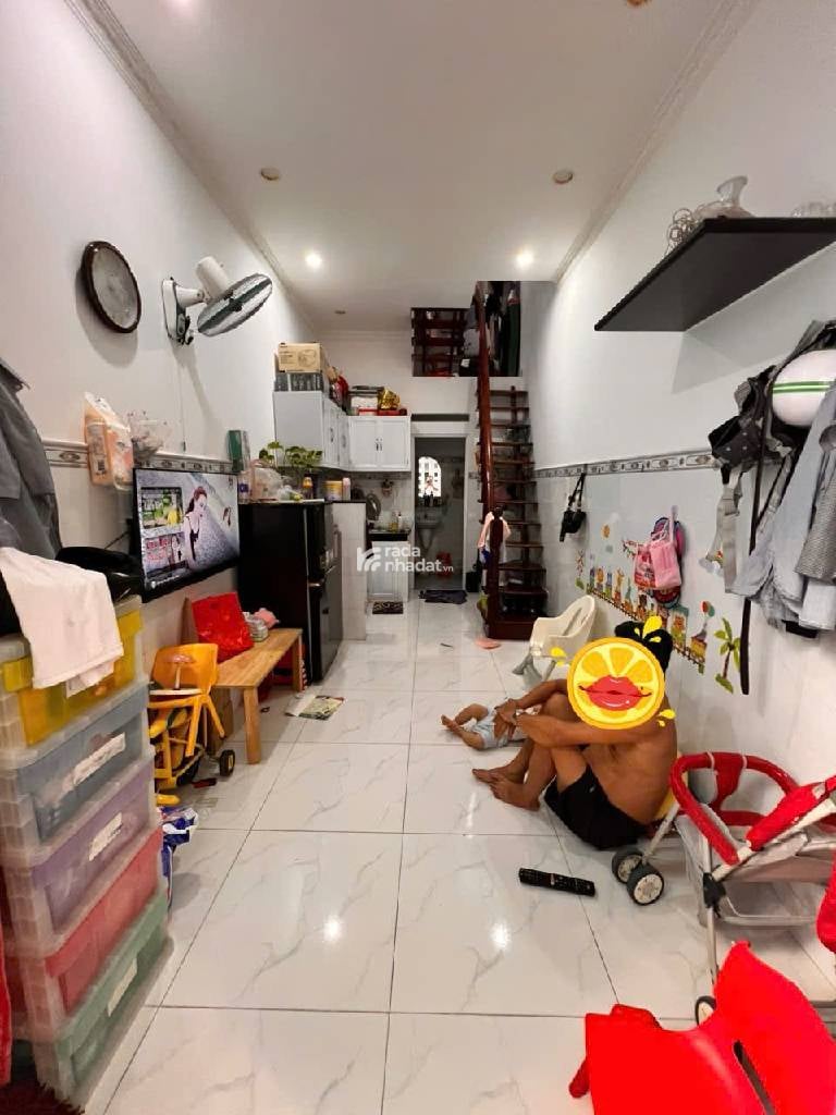 HẺM ĐẸP. HOÀNG BẬT ĐẠT, TÂN BÌNH, 21M2 CÓ KẾT CẤU Ở NGAY. GIẢM 550TR CHỈ CÒN 2.35T TL 