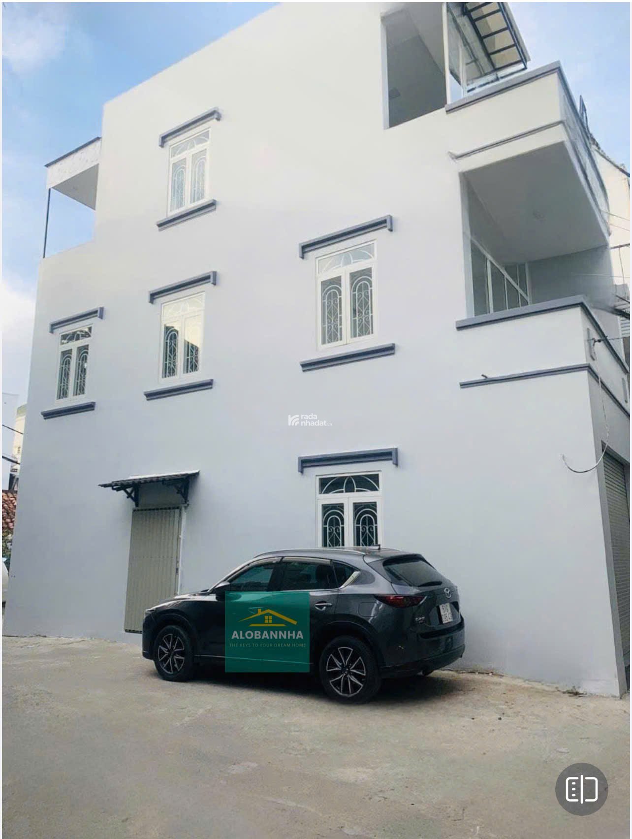 Chỉ 9.1 Tỷ-Siêu Hiếm: Hẻm Xe Hơi -Căn Góc-Gần Mặt Tiền Bình Thạnh-Nhà Đẹp 4Tầng 4x14m-Full Nội Thất