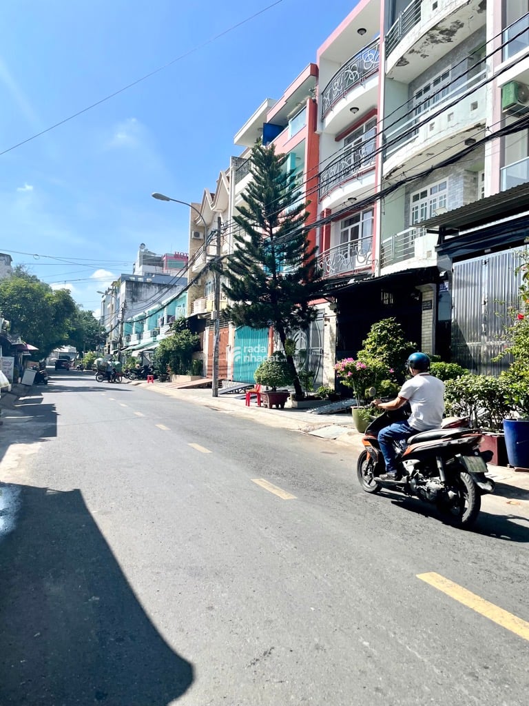 MẶT TIỀN KD-AN DƯƠNG VƯƠNG-NHÀ 4 TẦNG 80M2-GIÁ 11.5 TỶ
