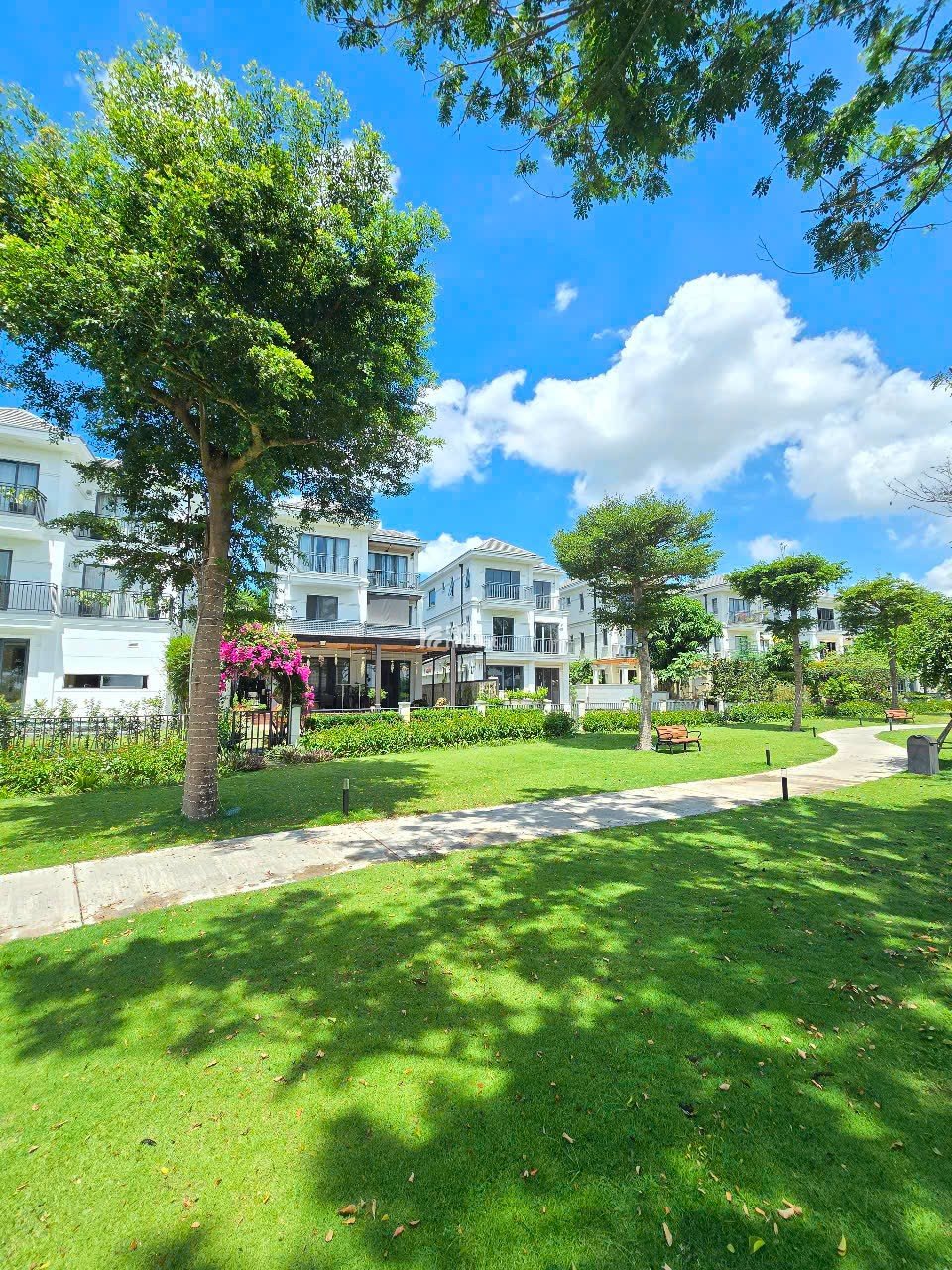 Cho thuê biệt thự Lavila giá tốt nhất thị trường 20 triệu/1 tháng