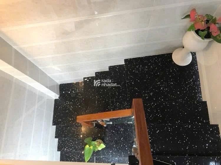 BÁN NHÀ LÝ THÁI TỔ Q10, 4 TẦNG NỞ HẬU, HẺM THÔNG MỌI NGẢ ĐƯỜNG, GIÁ TỐT 5,3 TỶ