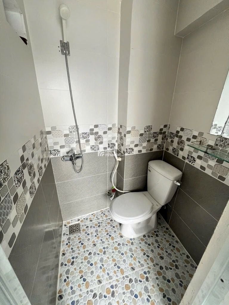 BÁN NHÀ LÝ THÁI TỔ Q10, 4 TẦNG NỞ HẬU, HẺM THÔNG MỌI NGẢ ĐƯỜNG, GIÁ TỐT 5,3 TỶ