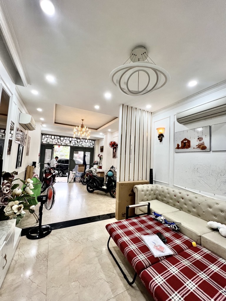 Khu biệt thự đường Trần Văn Ơn, 64m2, 4x16, 4 tầng, 4PN, nhà đẹp, Chỉ 11 tỷ TL