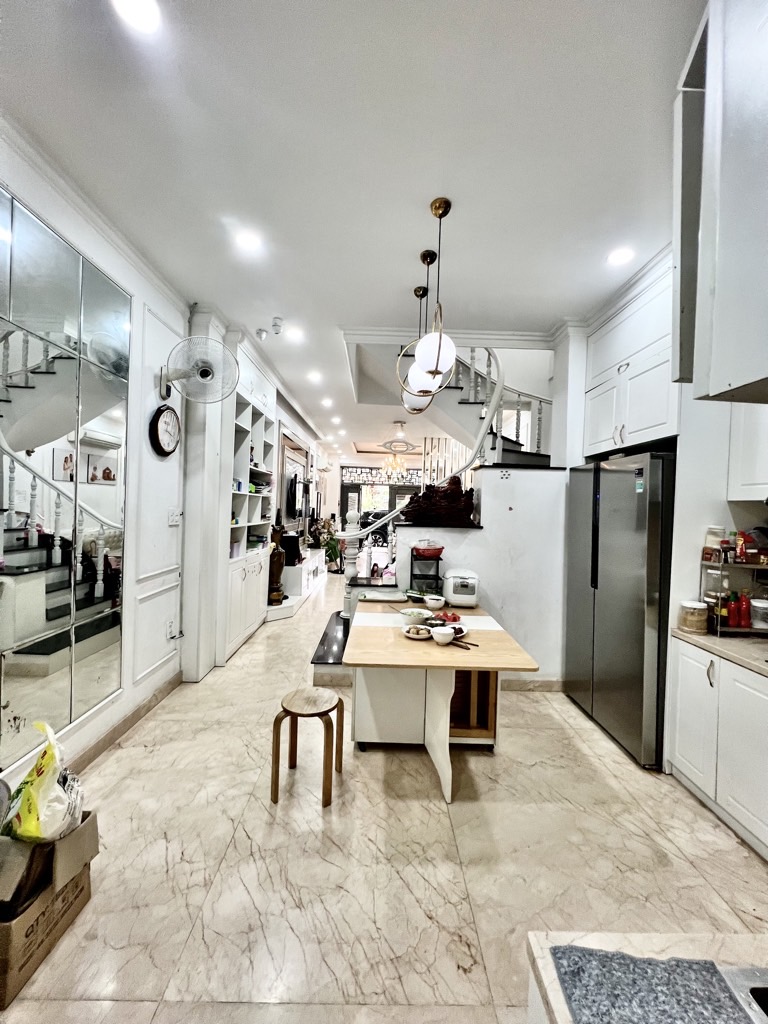 Khu biệt thự đường Trần Văn Ơn, 64m2, 4x16, 4 tầng, 4PN, nhà đẹp, Chỉ 11 tỷ TL