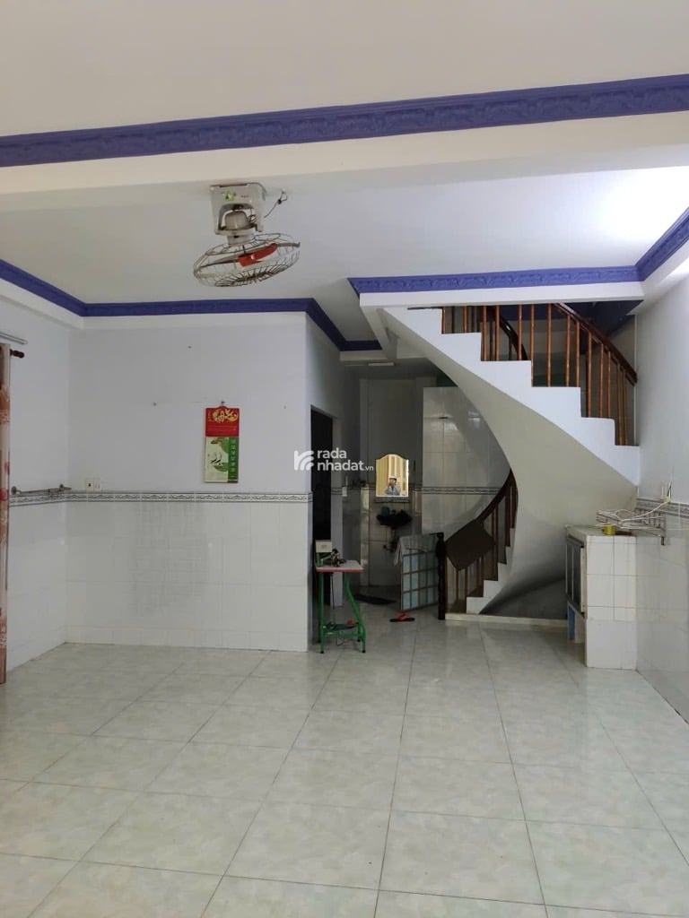 SÁT TÂN BÌNH, HẺM XE HƠI TRỊNH ĐÌNH TRỌNG, TÂN PHÚ, 54M2 HIẾM CÓ. GIẢM 550TR CHỈ 6.6T TL TỐT