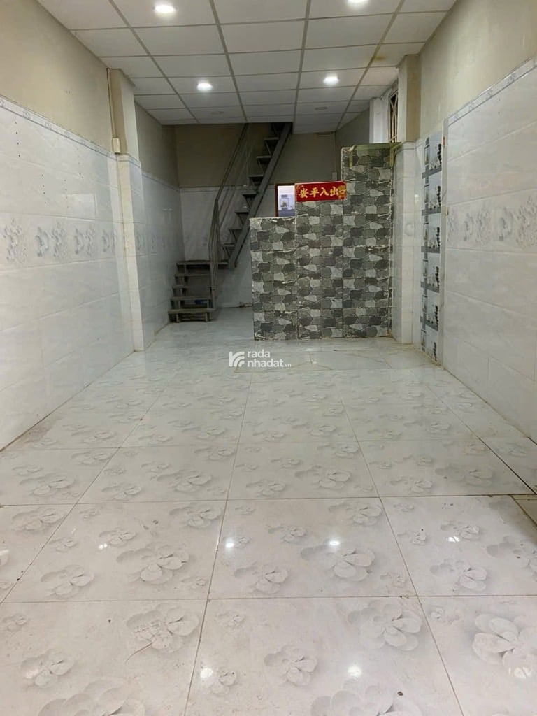 BÁN NHÀ HẬU GIANG 32M2 2 TẦNG 2.39 TỶ GẦN CẦU HẬU GIANG CHỢ CÂY GÕ QUẬN 6