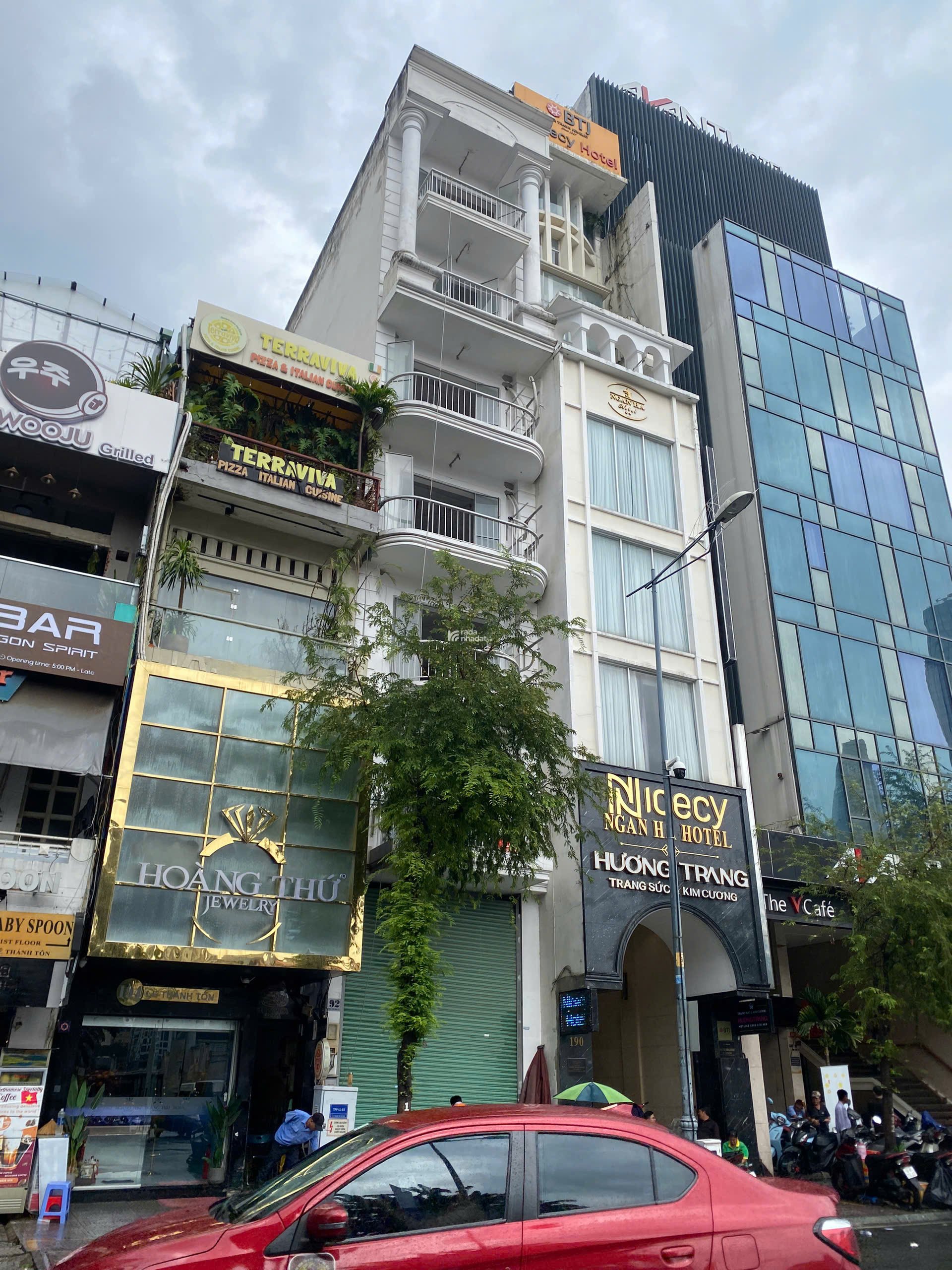 Cần cho thuê 192 Lê Thánh Tôn, Bến Thành, Q1 