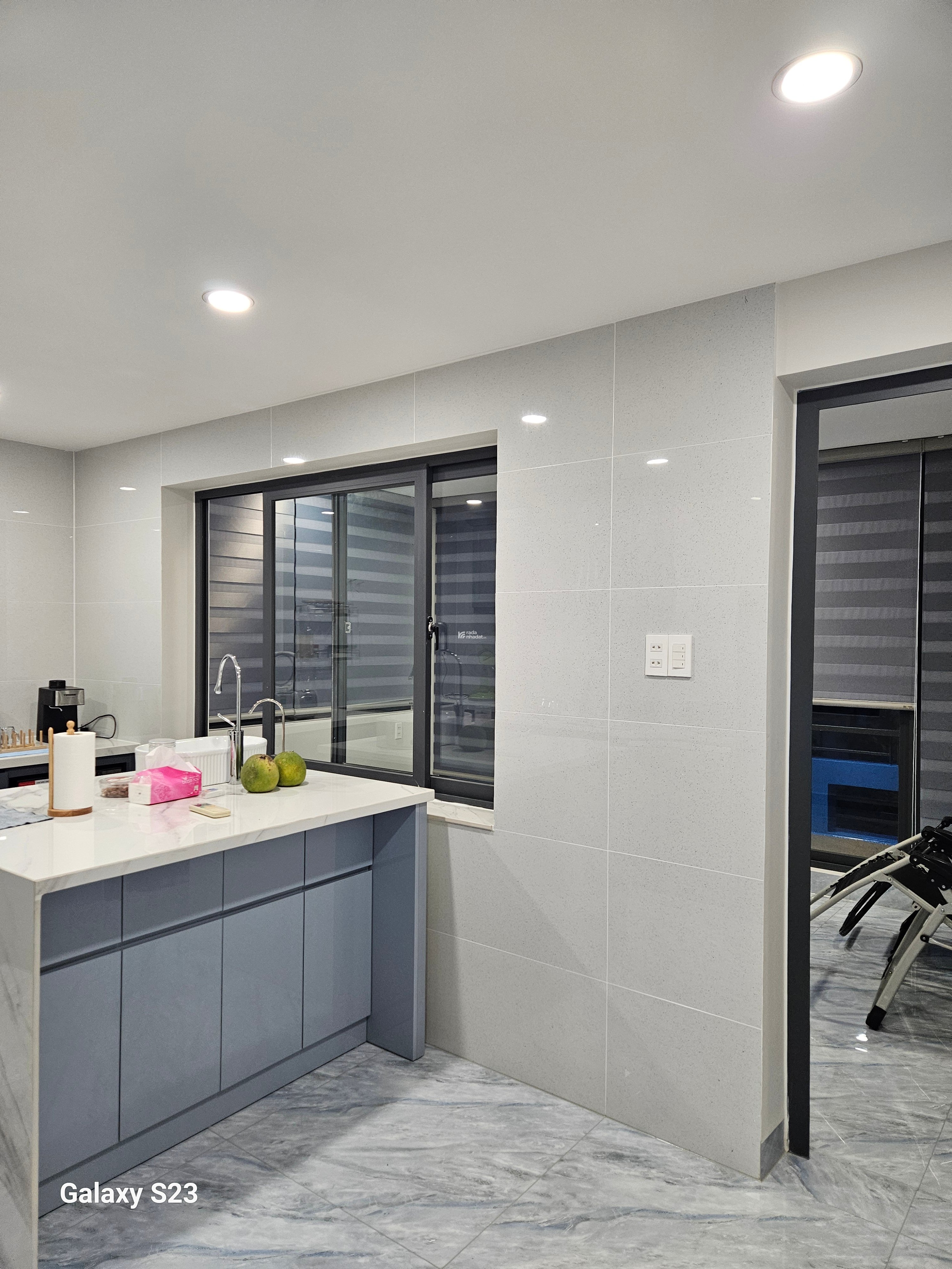 Phòng DV Vip . Gần ngay RMIT. View đẹp