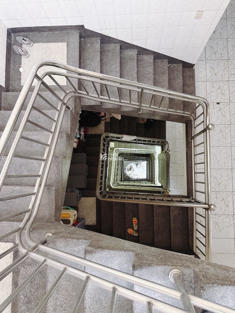 BÁN GẤP - 7 TẦNG - AN DƯƠNG VƯƠNG - P. 8 - Q.5 - DT: 8*20M - 130 TỶ