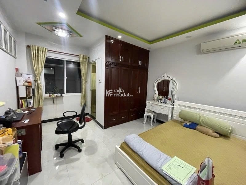 ÔTÔ NGỦ TRONG NHÀ 4 TẦNG ĐÚC BTCT - KẾ MẶT TIỀN - GẦN VƯỜN LÀI, PHÚ THỌ HOÀ - SÁT QUẬN TÂN BÌNH