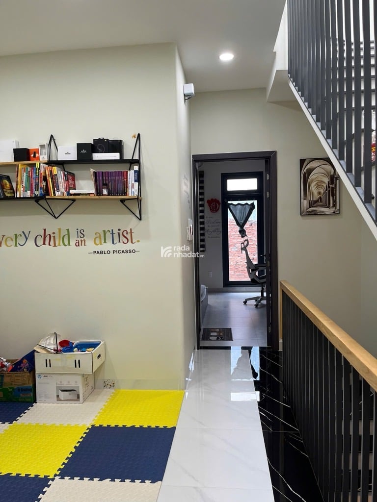 HẺM XE TẢI QUAY ĐẦU CÁCH 20M – NHÀ MỚI TINH – TẶNG FULL NỘI THẤT – 74M - 3 TẦNG - NGAY AEON TÂN PHÚ