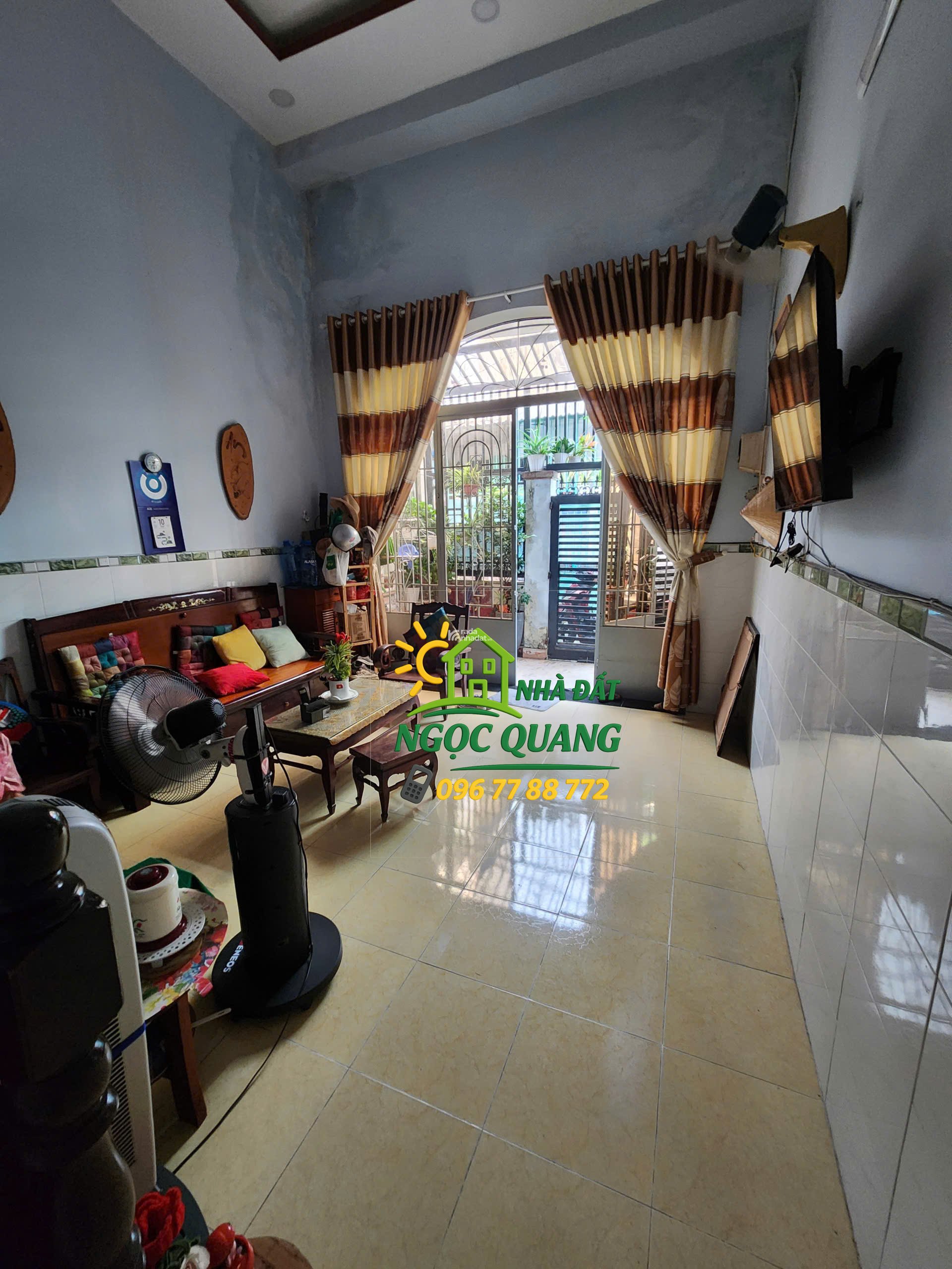 BÁN NHÀ ĐƯỜNG NGUYỄN VĂN QUÁ, NGAY CHỢ CÂY SỘP, 4x14m, SHR