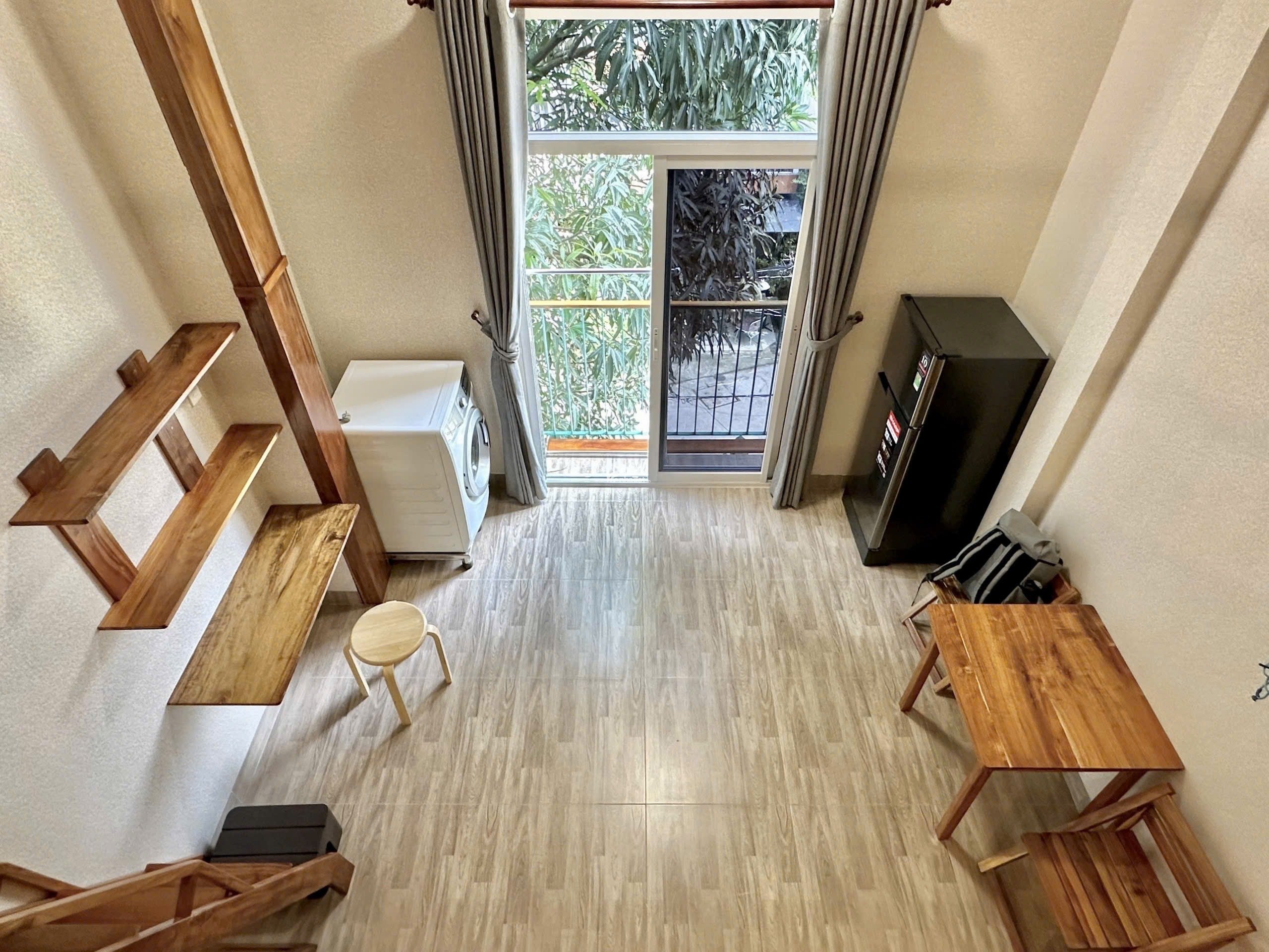 Căn Hộ Duplex Ban Công Gần Ga Sài Gòn Quận 3