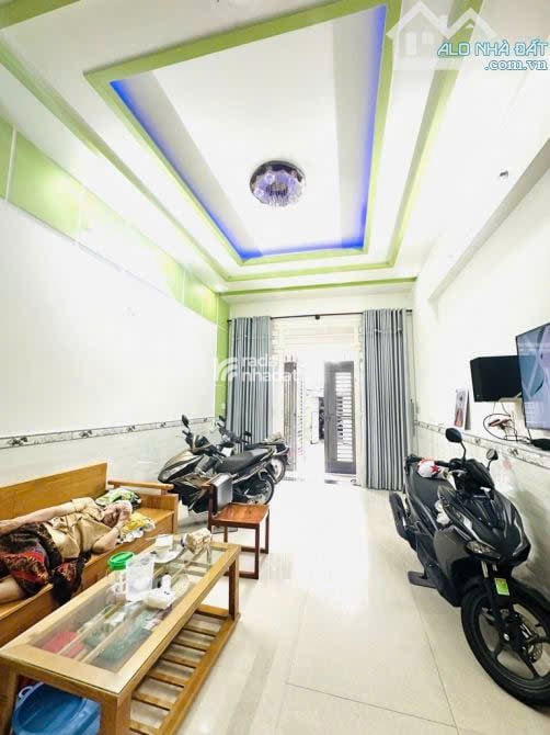 BÁN NHÀ 4 TẦNG GIÁP KHU TÊN LỬA 72M2 ĐƯỜNG 8M NHIK 7 TỶ