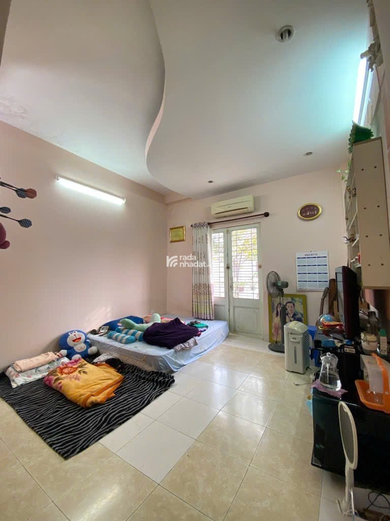 NHÀ HOT MẶT TIỀN CAO LỖCHỈ NHỈNH 13 TỶ