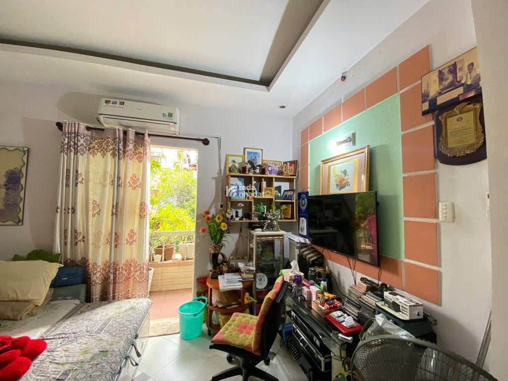 NHÀ HOT MẶT TIỀN CAO LỖCHỈ NHỈNH 13 TỶ