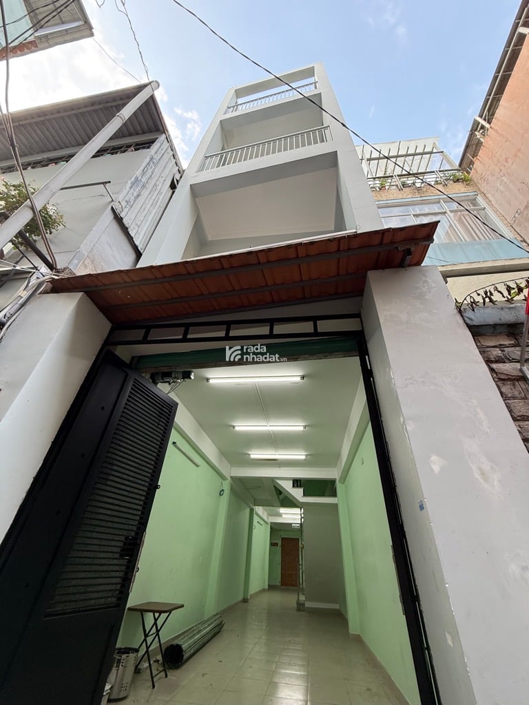  NHÀ HIẾM BÁN KHU TRUNG TÂM Q5 CÁCH MẶT TIỀN CHỈ 2 CĂN HẺM THÔNG 3M 