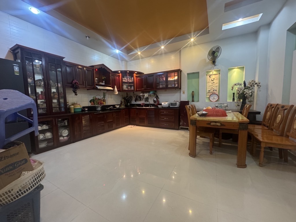 TRUNG TÂM TÂN PHÚ-NGAY MŨI TÀU NGUYỄN SƠN-THOẠI NGỌC HẦU-LUỸ BÁN BÍCH-NGANG 5.5M SIÊU ĐỈNH CHỈ NHỈN