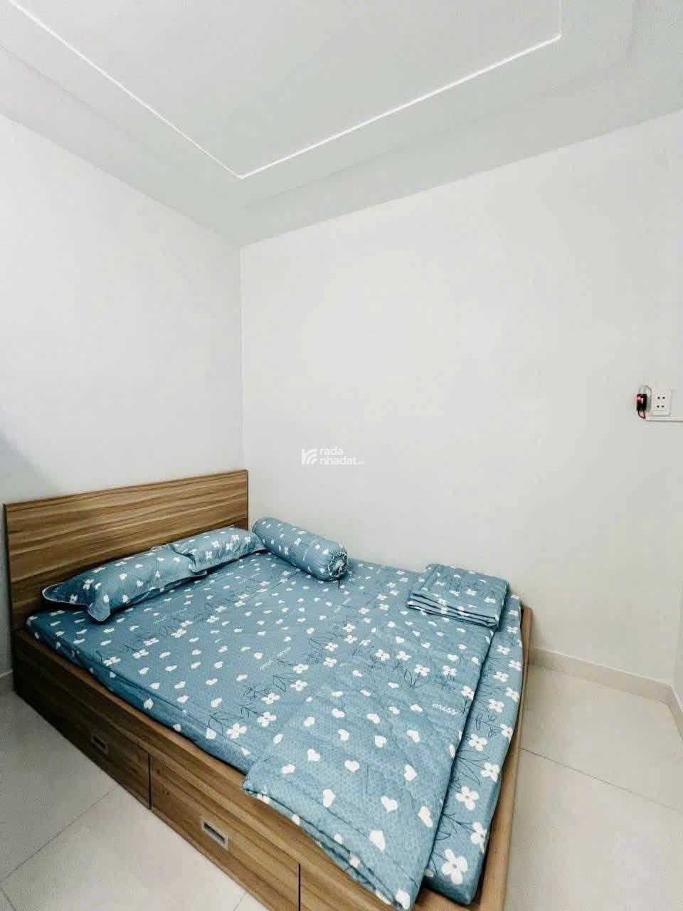 Sở hữu căn nhà Bùi Văn Thêm, Phú Nhuận/ DT 61m2/ Giá 2 Tỷ 730Tr/ Sổ hồng riêng chính chủ