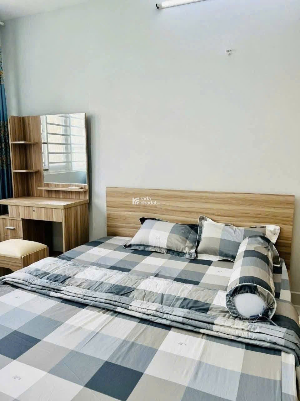 Sở hữu căn nhà Bùi Văn Thêm, Phú Nhuận/ DT 61m2/ Giá 2 Tỷ 730Tr/ Sổ hồng riêng chính chủ