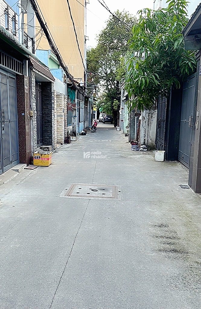 Bán nhà gần đại học công thương đường nguyễn hữu tiến tây thạnh