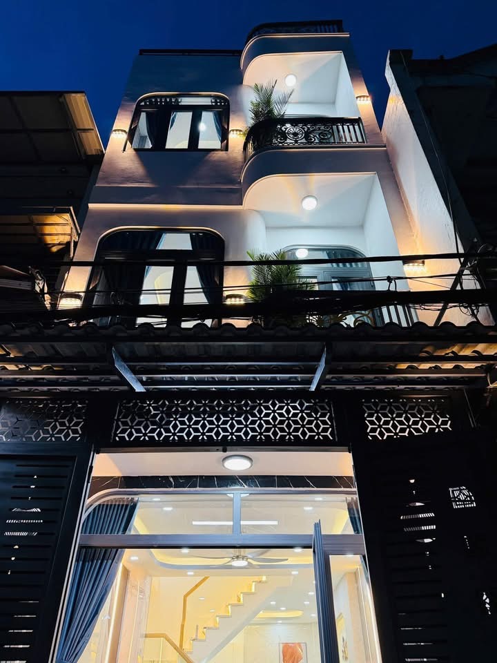 Siêu phẩm cuối năm , 3 Tỷ 800 nhà hẻm đường số 22 Hiệp Bình Chánh , Thủ Đức , SHR