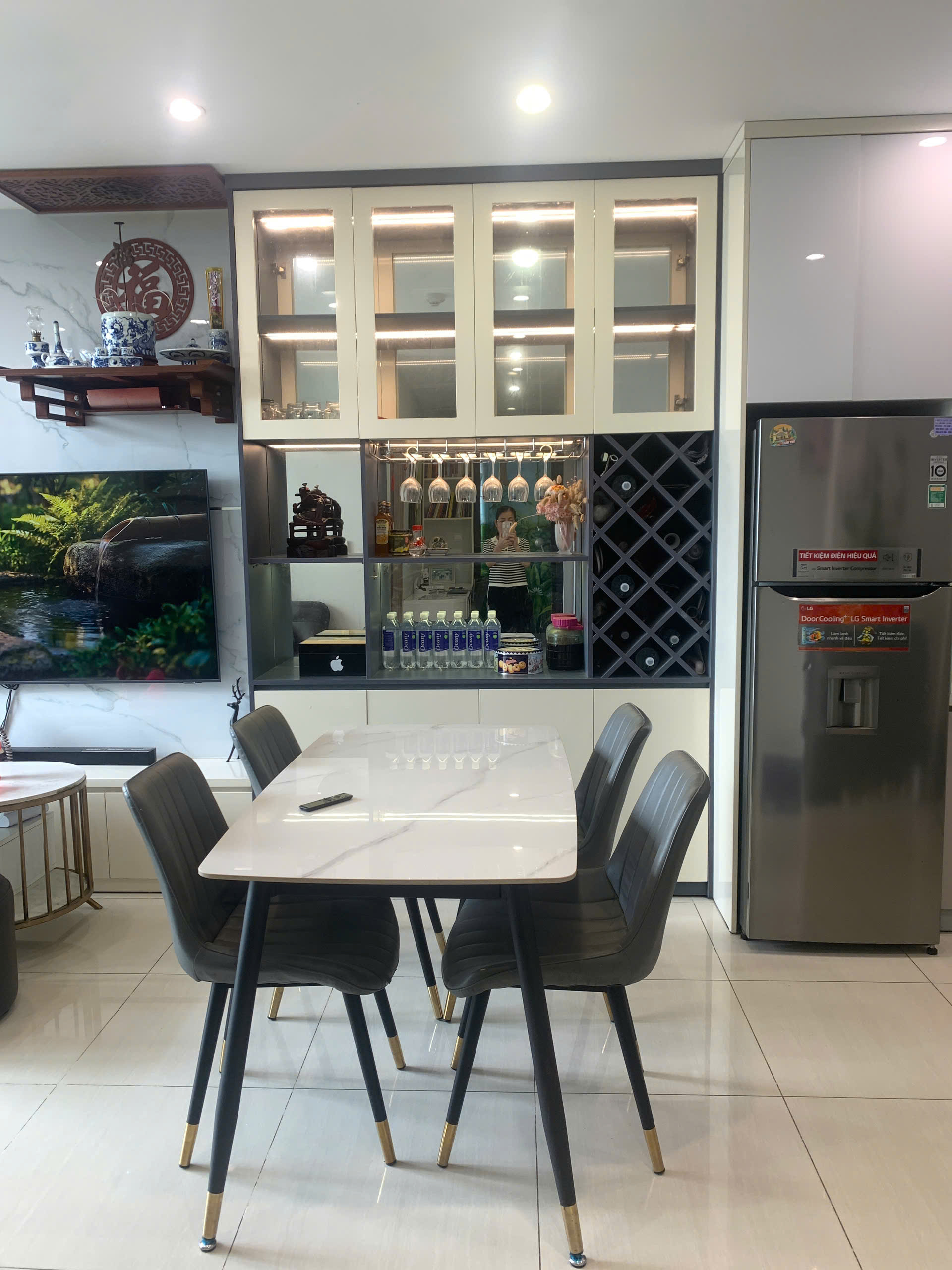 Bán gấp chung cư 2 ngủ Vinhomes Smartcity hơn 3.8 tỷ