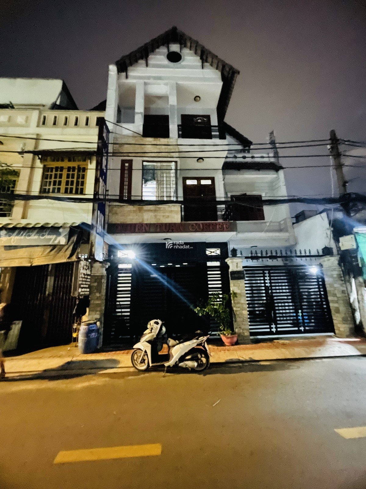  BIỆT THỰ KINH DOANH, 3 TẦNG, KHU VỰC SẦM UẤT NHẤT BÌNH CHIỂU, THỦ ĐỨC. 