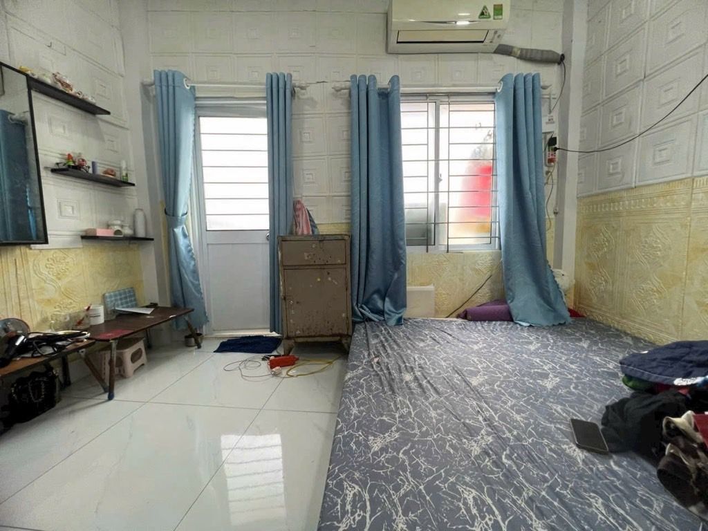 BÁN NHÀ LÔ GÓC HXH ĐƯỜNG SỐ 4, BHH B