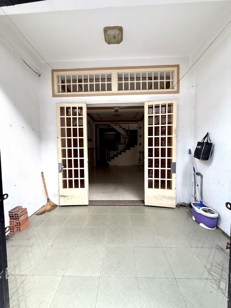 HẺM THÔNG- HÀNG XÓM VĂN MINH - CÁCH MẠNG THÁNG TÁM 58M2