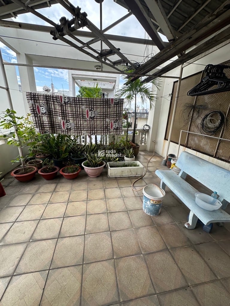 ĐƯỜNG NHỰA Ô TÔ THÔNG KHU VIP BÀU CÁT PHƯỜNG 14 - 4 TẦNG- NGANG 4.4M- GIÁP QUẬN 10 - QUẬN 3 - SHR- 