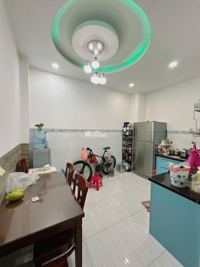 Nhà Đẹp 4 Tầng - Khu Vip Tân Phú Ngay Trường Cấp 3 Trần Phú Sát Chợ Tân Hương - Hẻm Nhựa Oto 