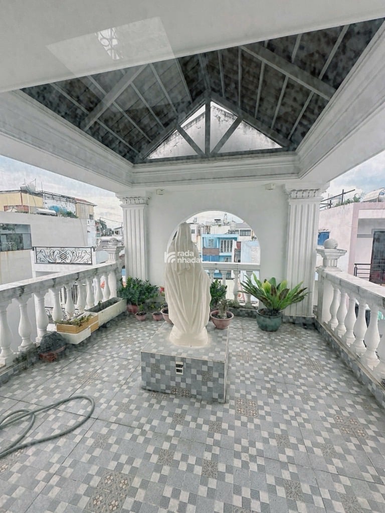 Nhà Đẹp 4 Tầng - Khu Vip Tân Phú Ngay Trường Cấp 3 Trần Phú Sát Chợ Tân Hương - Hẻm Nhựa Oto 