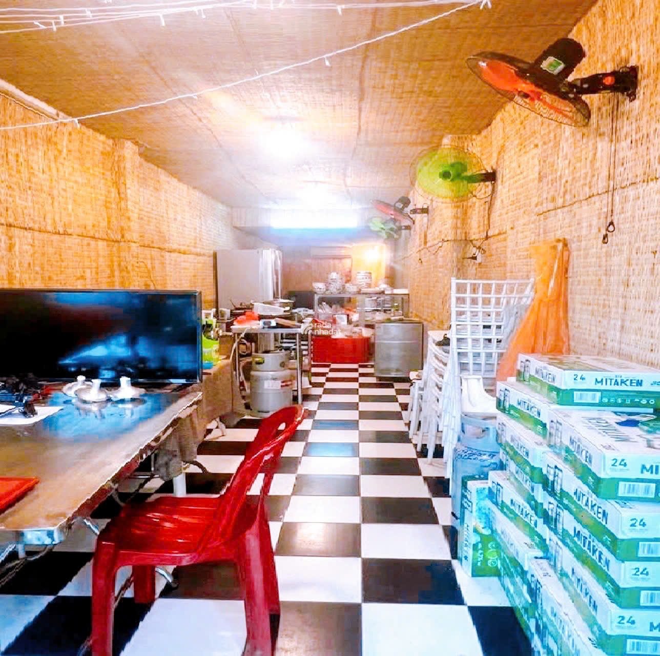 Bán gấp Vị trí siêu đắc địa Mặt tiền Lê Lợi, QUẬN 1, Thửa đất vuông vức 4x25 m, Giá 155 tỷ