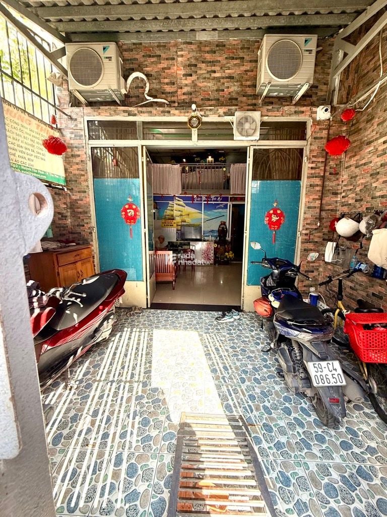 (QUẬN 7, HUỲNH TẤN PHÁT, P. TÂN MỸ) BÁN ĐẤT TẶNG NHÀ, HXH TRÁNH, SÁT PHÚ MỸ HƯNG, 86M2, 