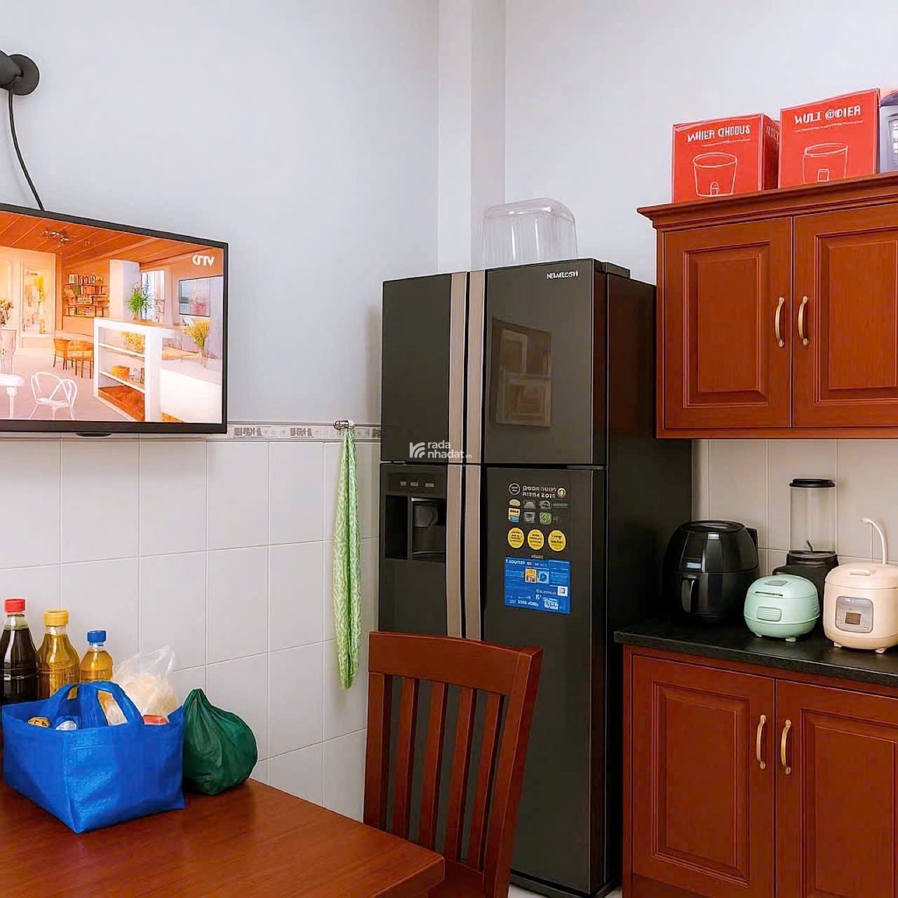Bán nhà Mặt tiền Quận Phú Nhuận , Huỳnh Văn Bánh, ngay Lê Văn Sỹ, DT 246 m2, Giá 23 tỷ