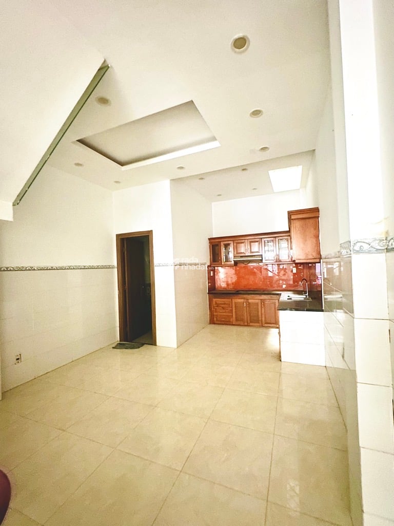 NHÀ ĐẸP Ở NGAY 4 TẦNG HẺM XE HƠI, PHÂN LÔ ĐỒNG BỘ, GẦN LÝ TẾ XUYÊN 4X17; 5,9 TỶ.