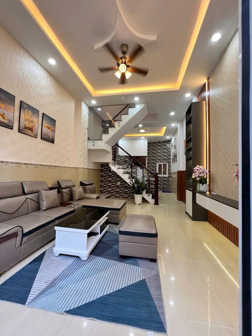  BÁN NHÀ TX43 -  HẺM XE HƠI - FULL NỘI THẤT - 1 TRỆT 3 LẦU