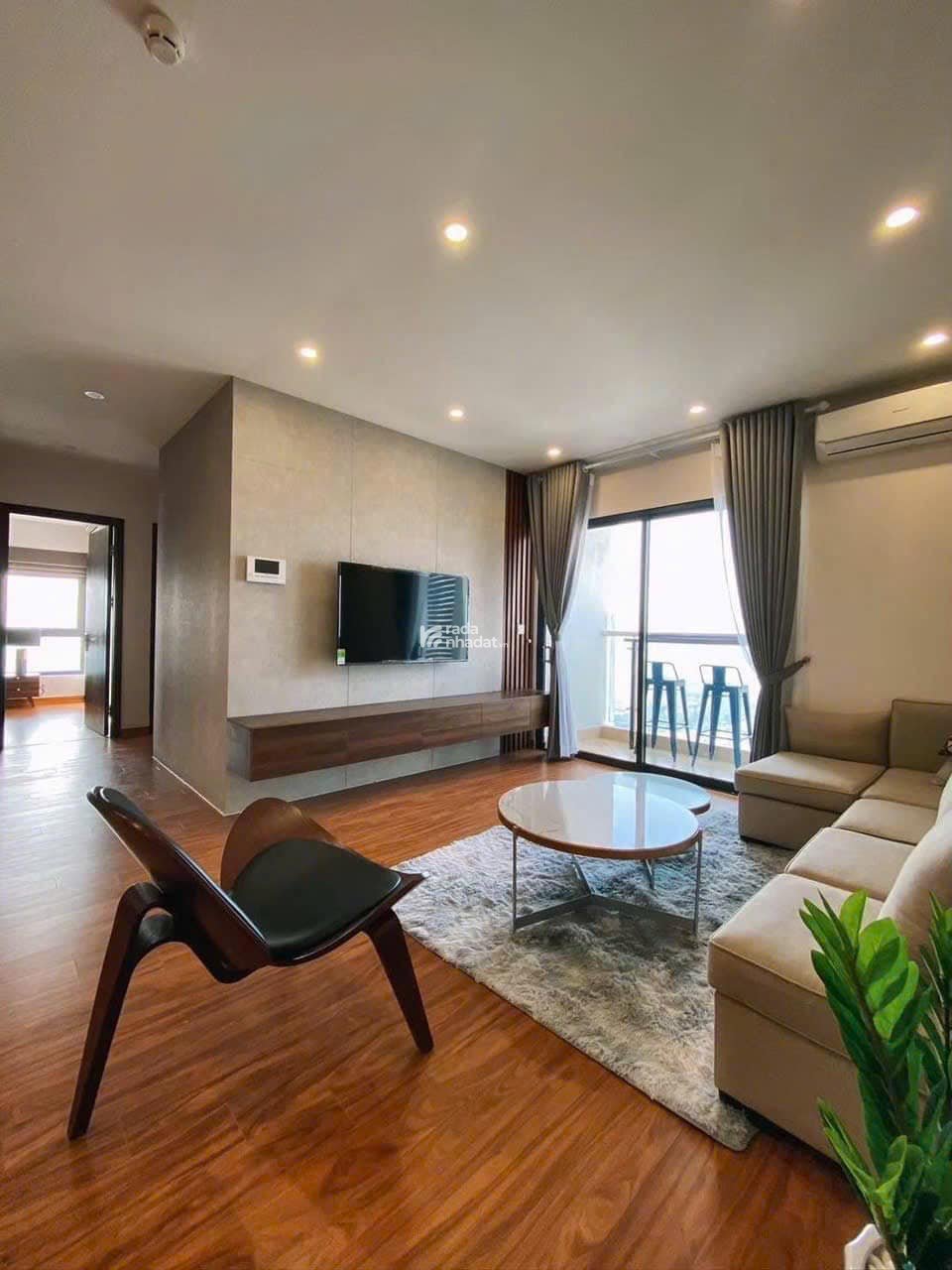 Căn hộ ngay mặt đường Vạn Phúc gần Tố Hữu, Hà Đông - cửa sổ siêu thoáng - ô tô đỗ cửa