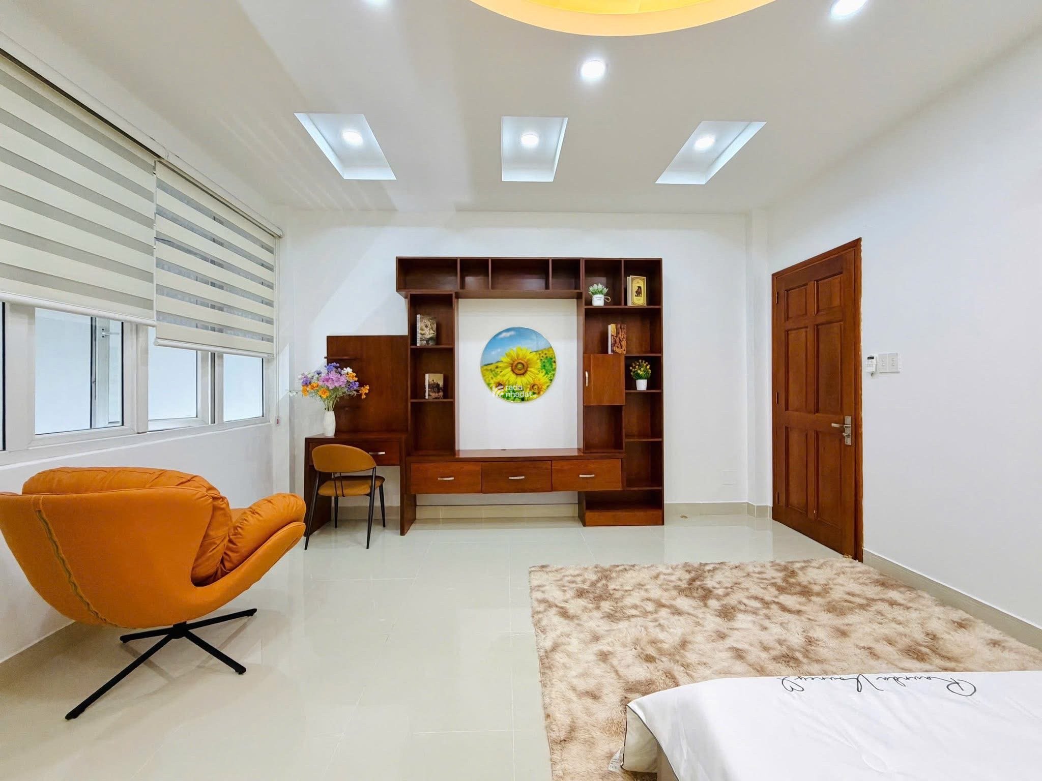 NHÀ 5 TẦNG FULL NỘI THẤT - 5x21 - HẺM NHỰA 6M, XE HƠI THÔNG - NHÀ MỚI FULL - CHỈ 13.5 TỶ TL