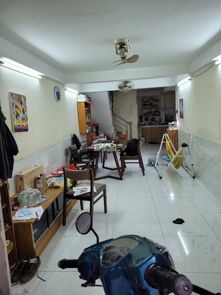 BÁN NHÀ HẬU GIANG QUẬN 6 40M2 HẺM THÔNG 4.3 TỶ 