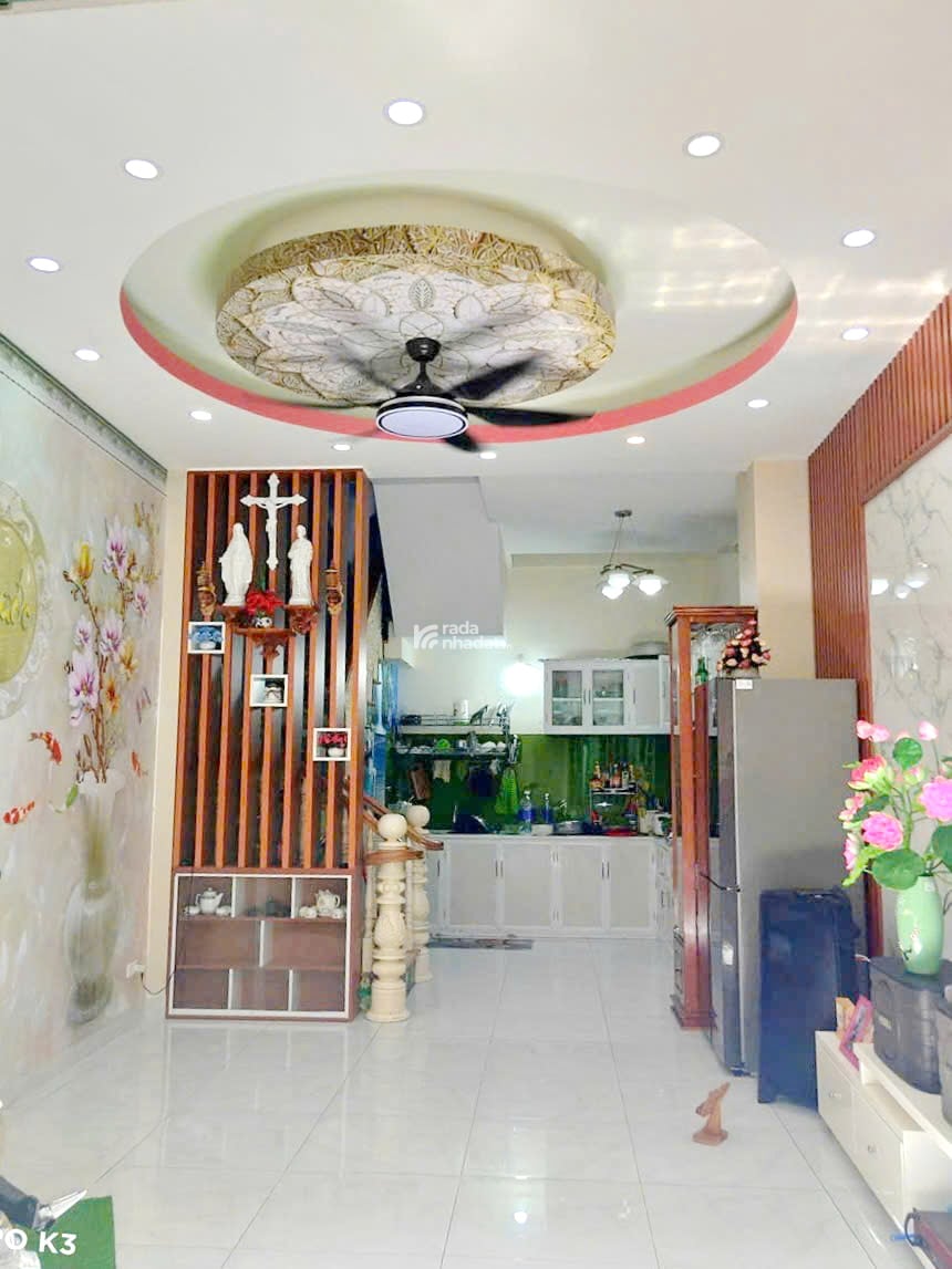 Bán nhà 2 lầu gần MT đường Dương Bá Trạc P. Chánh Hưng Quận 8