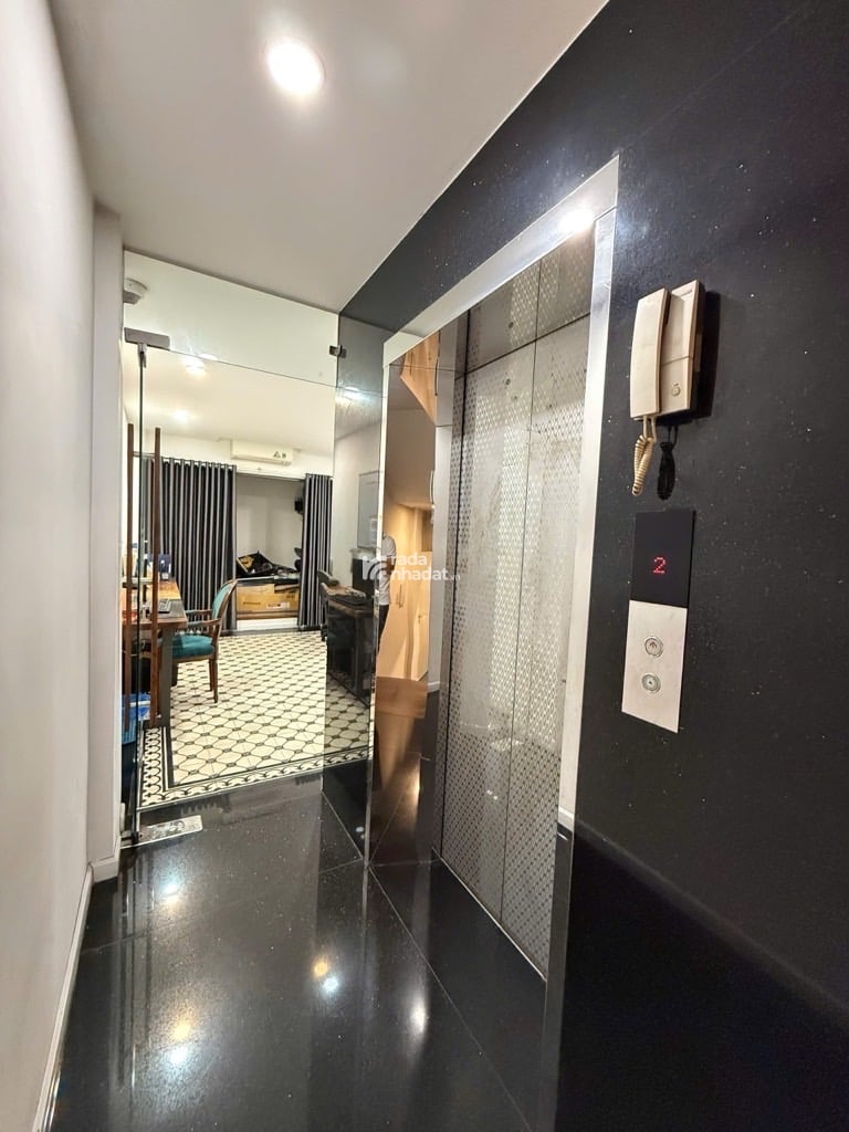 Bán nhà mặt tiền đường nguyễn hữu tiến tây thạnh